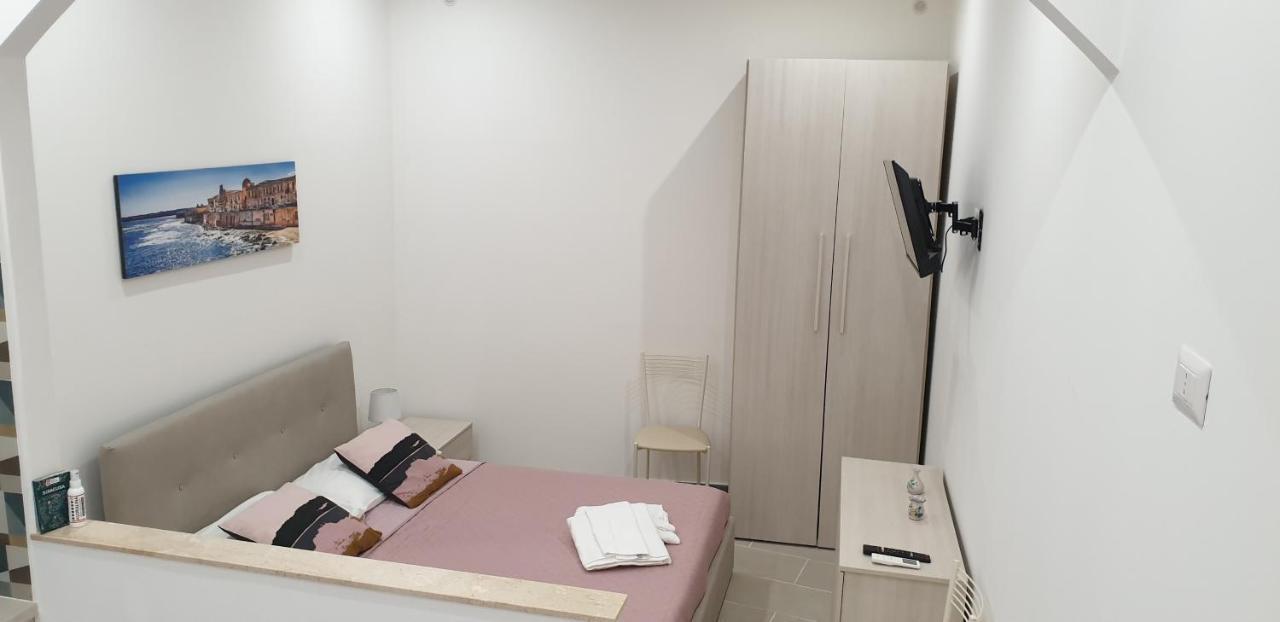 סירקוזה Apartment Bedda Mia מראה חיצוני תמונה